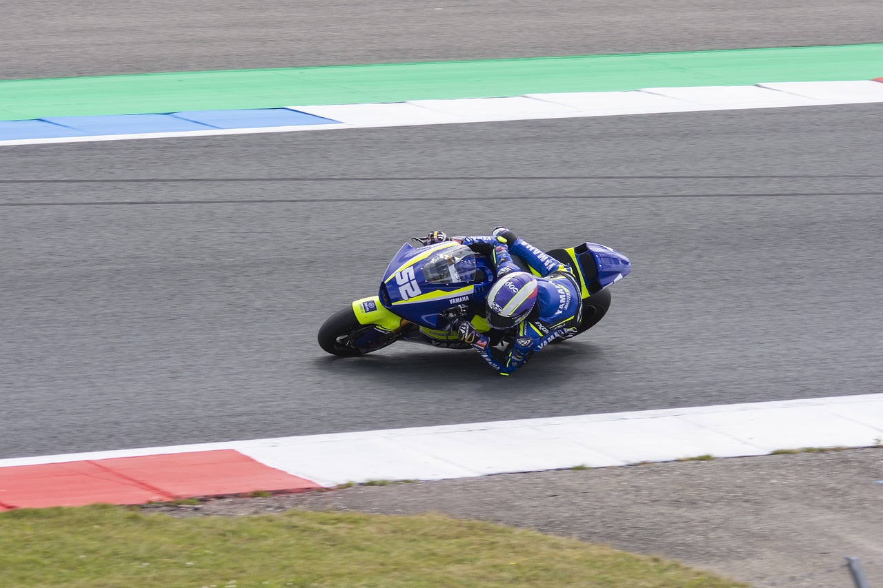 運動員中並 運動員中並